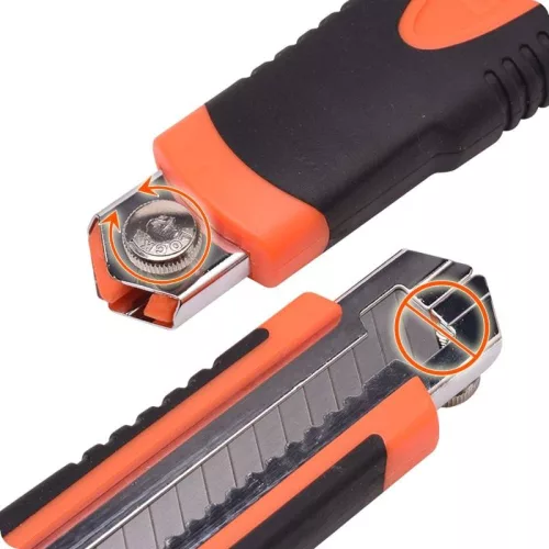 Kés  18mm fémmegvezetéssel 2K 3 pengével Harden